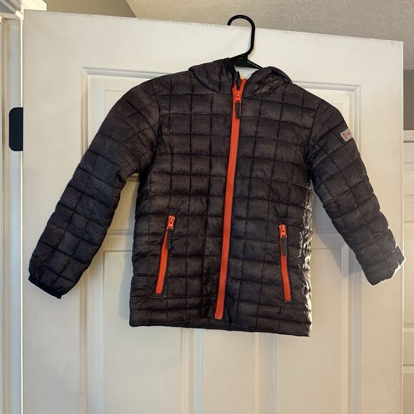 FREE COUNTRY Kids Hooded Puffer Jacket Size 7 Wind Resistant Warm & Lightweight - Picture 2 of 10